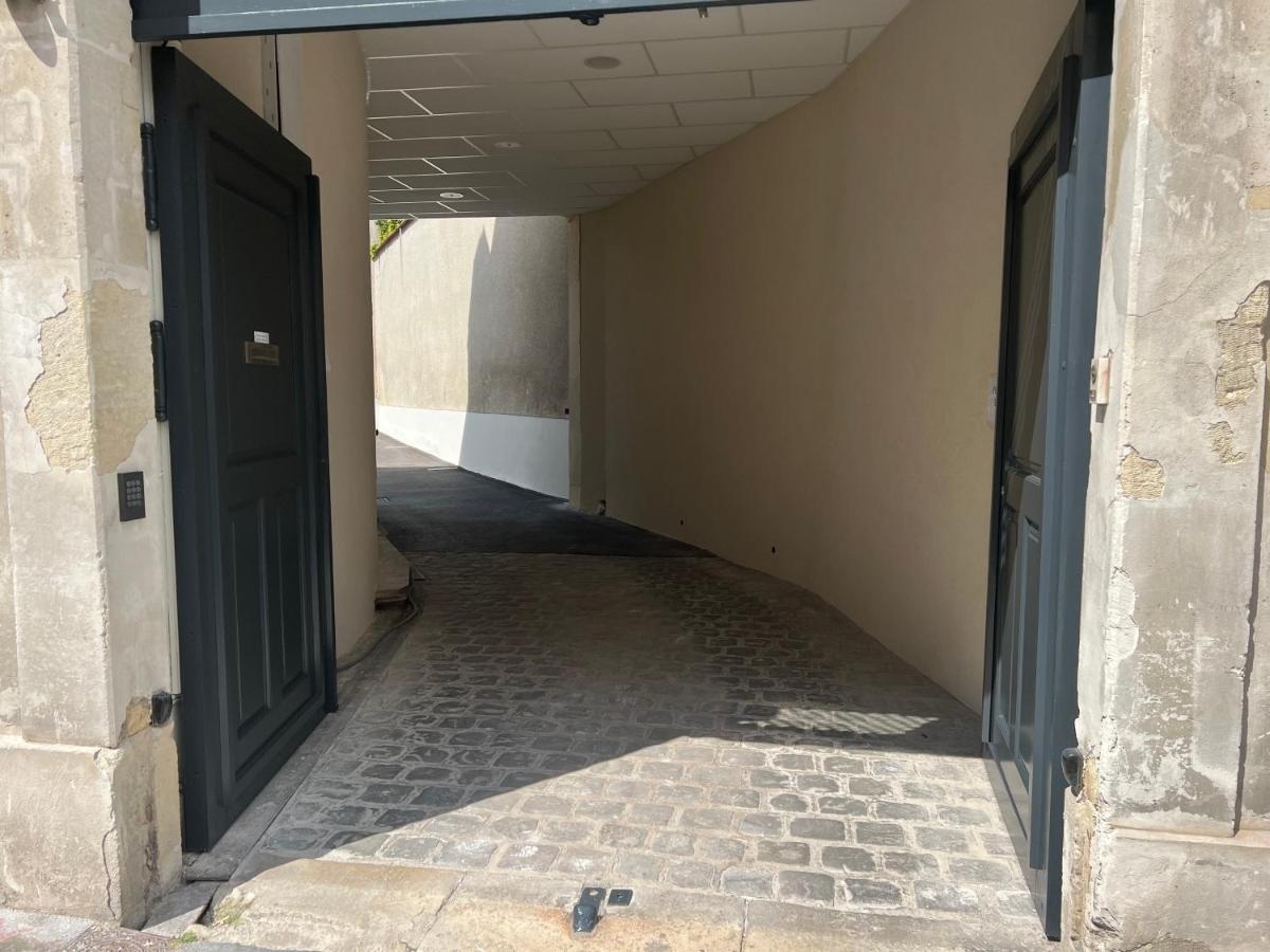 Chic Appartement Type 4 / Parking Prive Reims Bagian luar foto